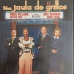 UNA JAULA DE GRILLOS