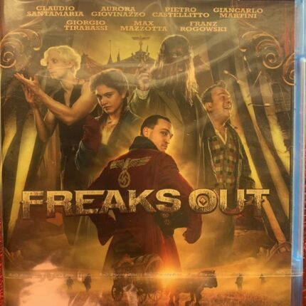 FREAKS OUT