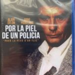 POR LA PIEL DE UN POLICIA
