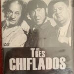 LOS TRES CHIFLADOS
