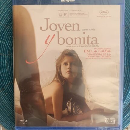 JOVEN Y BONITA
