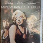 CON FALDAS Y A LO LOCO