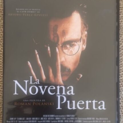 LA NOVENA PUERTA